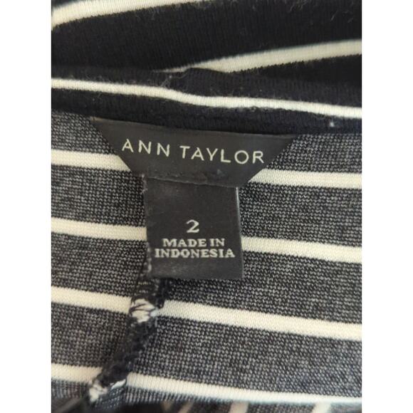 Ann Taylor Black & White Striped Bell Sleeve Mini Dress - Size 2 - Stretch Knit - Picture 9 of 9
